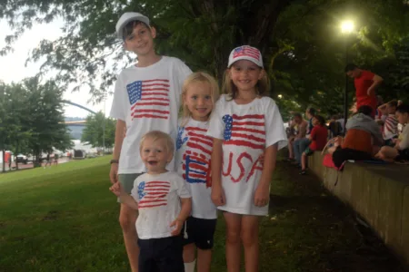 Rain Doesn't Dampen Heritage Port Fireworks Show
